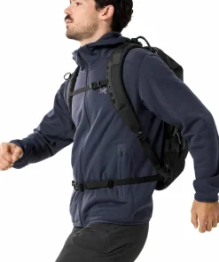 Arc'teryx Men's Kyanite Hoody Black Sapphire
