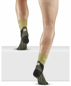 CEP Men's Hiking Light Merino Mid Cut Compression Socks Light Olive