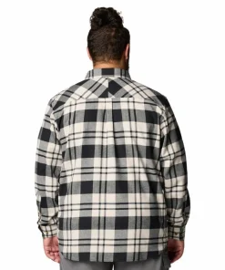 Columbia Men's Flare Gun Stretch Flannel Black River Crossing Plaid