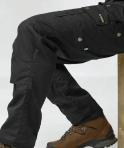 Fjällräven Men's Barents Pro Trousers Dark Olive-Black