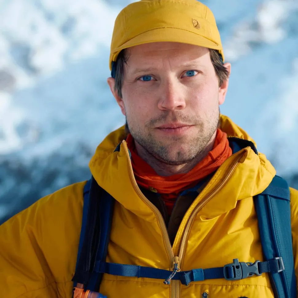 Fjällräven Men's Bergtagen 60 Insulation Jacket Mustard Yellow-mountain Blue