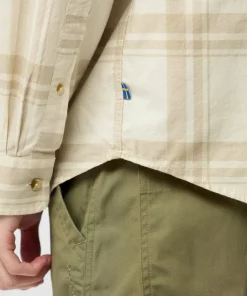 Fjällräven Men's Övik Lite Flannel Shirt Chalk White-fossil