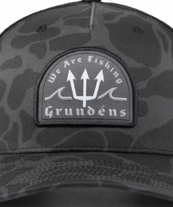 Grundéns Men's Poseidon Trucker Black Camo