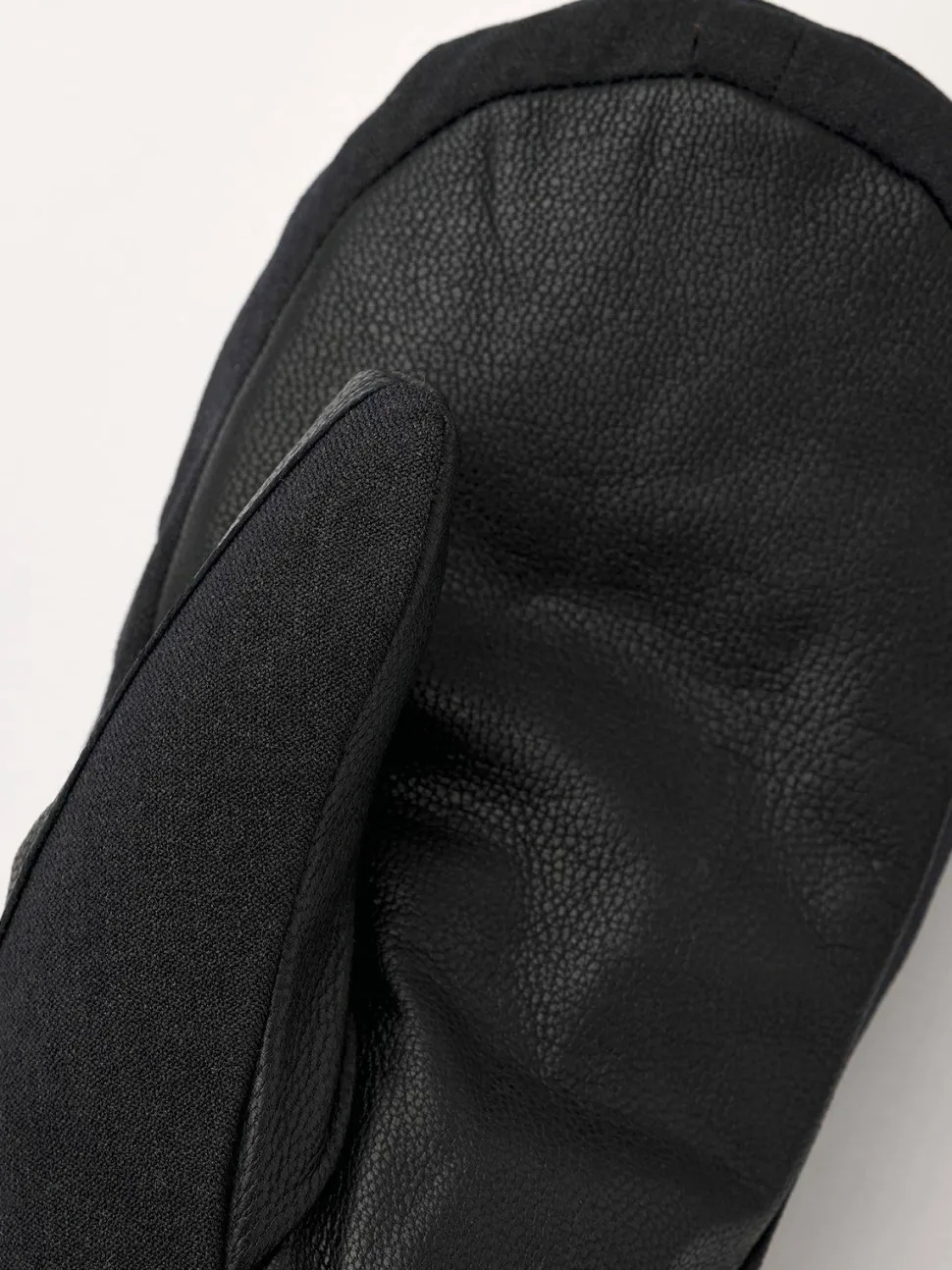 Hestra CZone Frame - Mitt Black