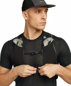 Icebreaker Men's Merino 75 Cool-Lite Featherlight Shortsleeve Crewe Black