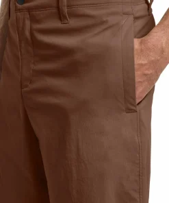 Jack Wolfskin Men's Desert Shorts Dark Rust