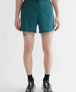 Klättermusen Men's Bele Shorts Deep Sea