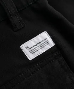 Knowledge Cotton Apparel Men's Cargo Stretched Twill Shorts Black Jet