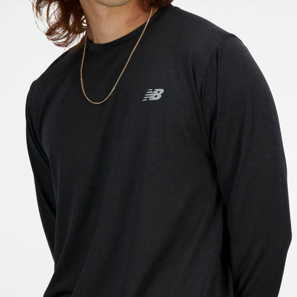 New Balance Men's Athletics Long Sleeve Black