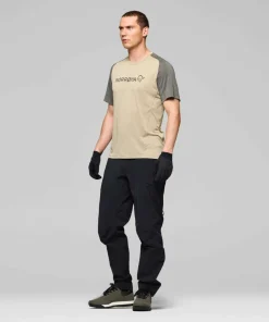 Norrøna Men's Fjørå Flex1 Hybrid Pants Caviar Black