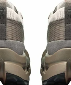 On Men's Cloudsurfer Trail 2 Eclipse/Cinder