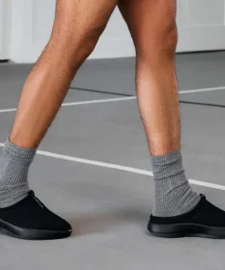 OOFOS Men's OOcoozie Sport Black