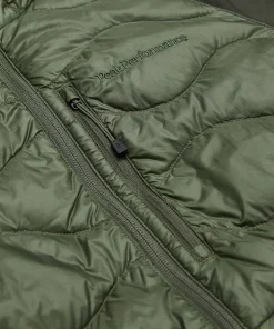 Peak Performance Men's Helium Down Hybrid Hood Pine Needle