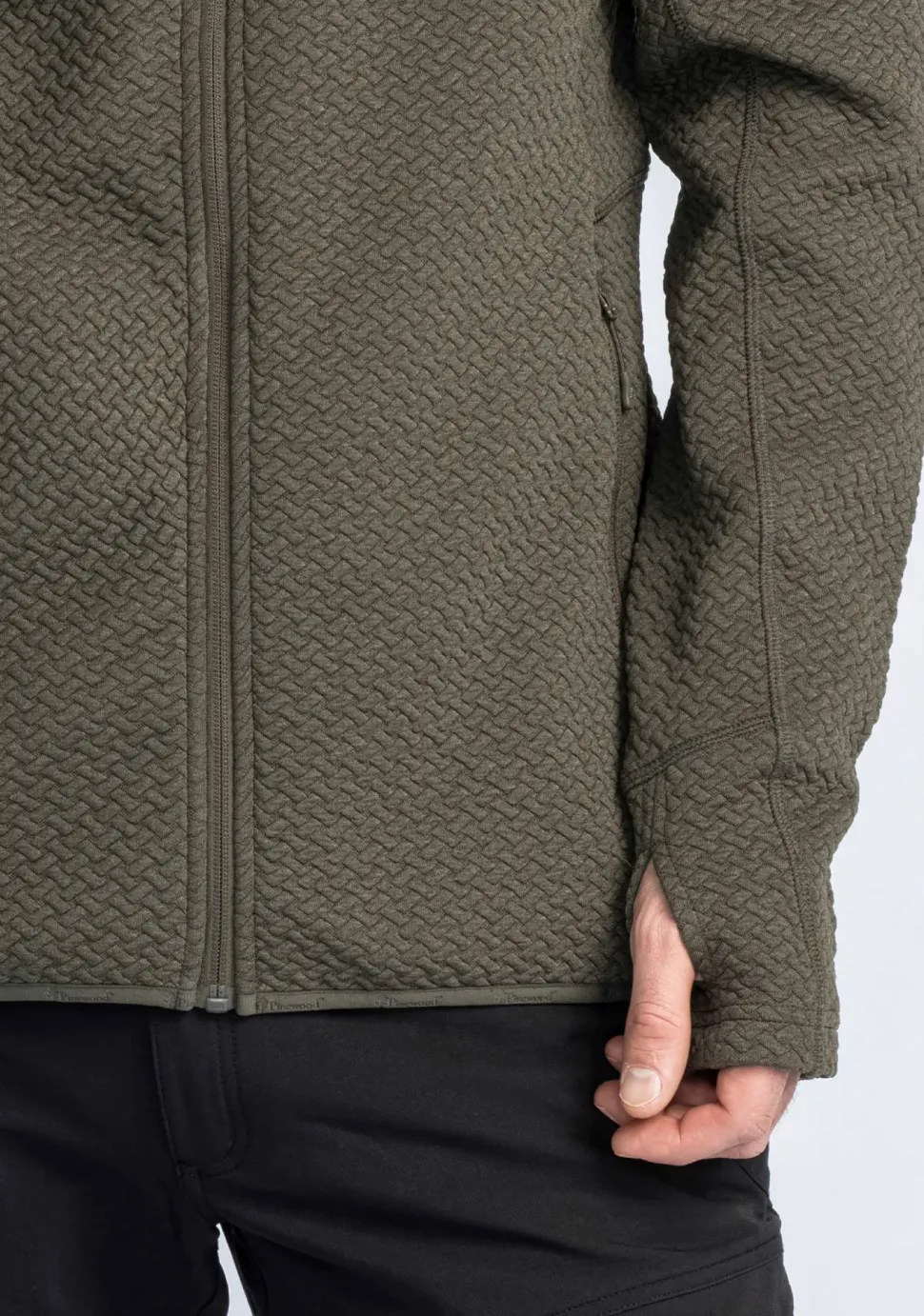 Pinewood Men's Everyday Travel Full Zip Sweater