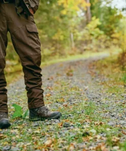 Pinewood Men's Småland Hunters Trousers Suede Brown