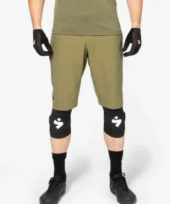 Sweet Protection Men's Hunter Slashed Shorts Woodland