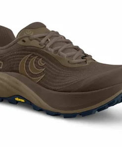 Topo Athletic Men's Pursuit 3 Brown/tan
